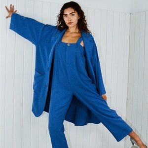 Extreme high waisted clown pants